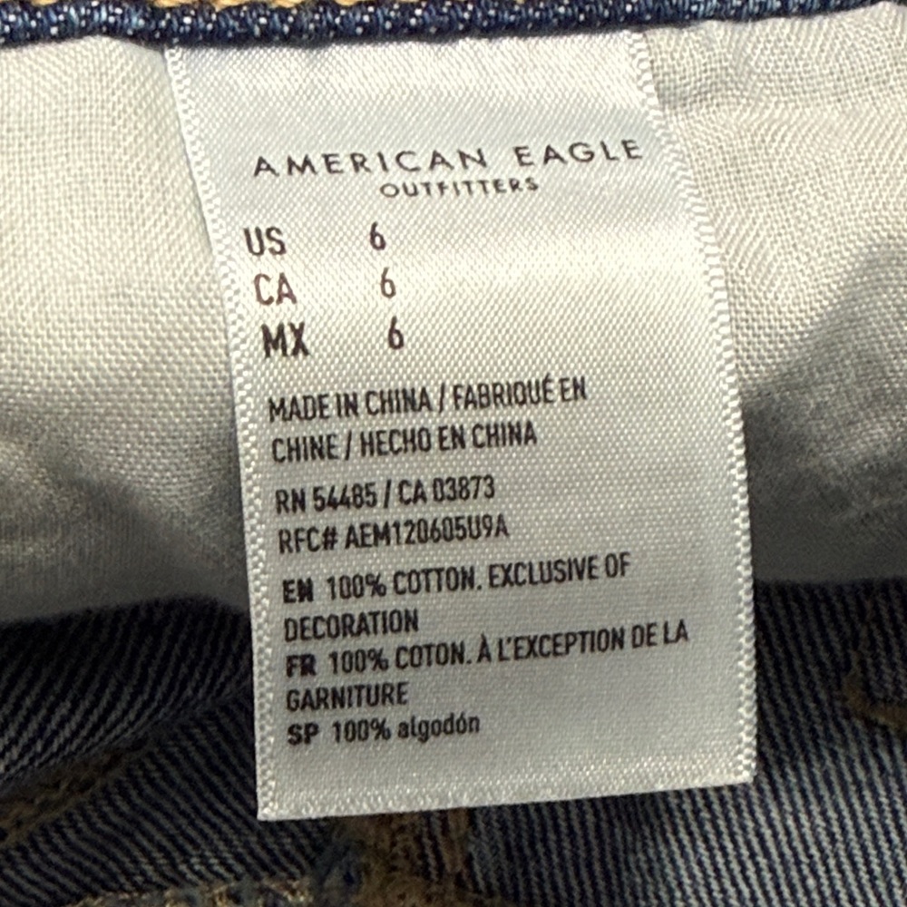 American Eagle Highest Rise 90s Boyfriend Short Women’s 6 Cutoff Vintage Wash - Picture 5 of 5